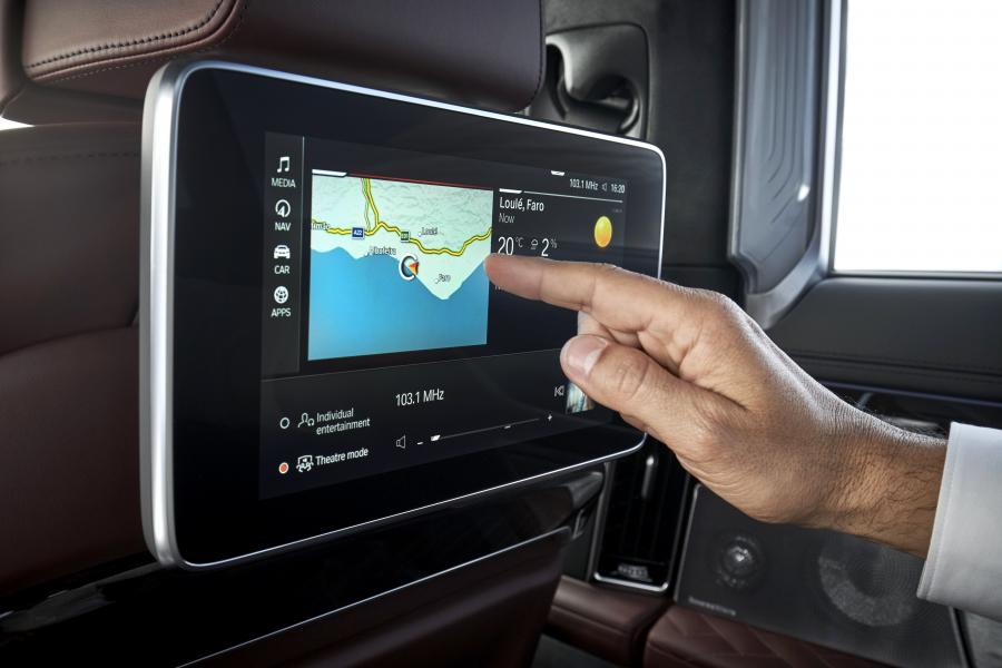 Детали интерьера BMW 745Le xDrive M Sport (G12) 2019 года  (WW) (фото 56 из 103)